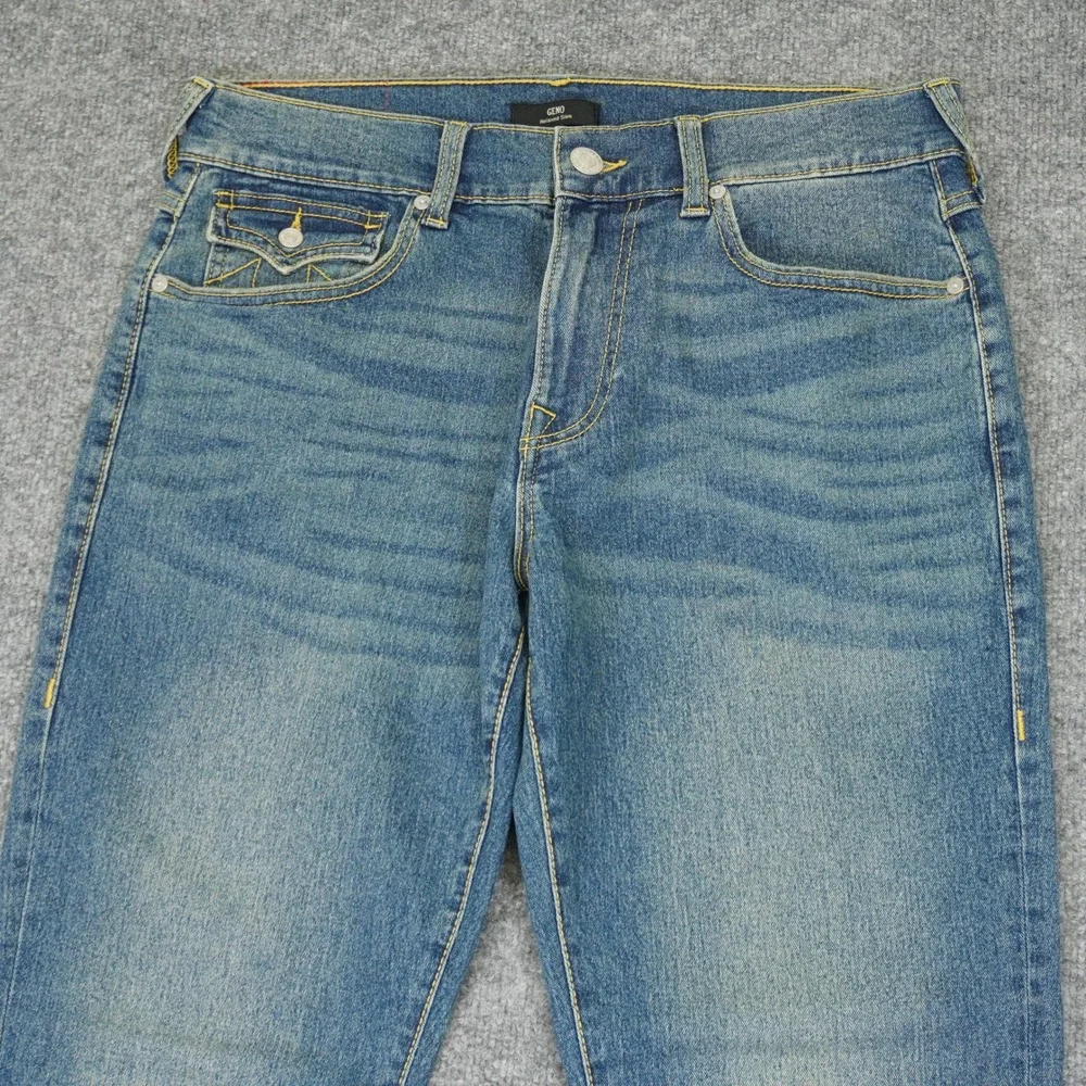 True Religion Geno Relaxed Slim Jeans Mens 33 (Fit 34x31) Big T Flap Stretch